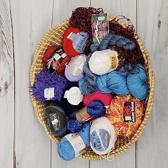 Designer Knitting Yarn Lot 15 Pieces Merino Cashmere Cotton Italy Germany Norway - Picture 1 of 11